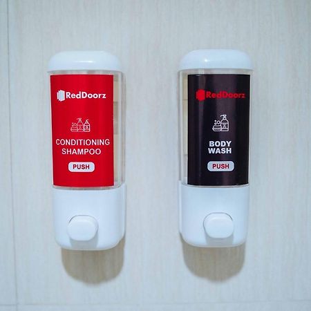 Reddoorz At Bel Air Soho Suites Makati City ภายนอก รูปภาพ