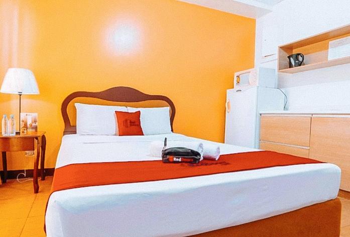 Reddoorz At Bel Air Soho Suites Makati City ภายนอก รูปภาพ